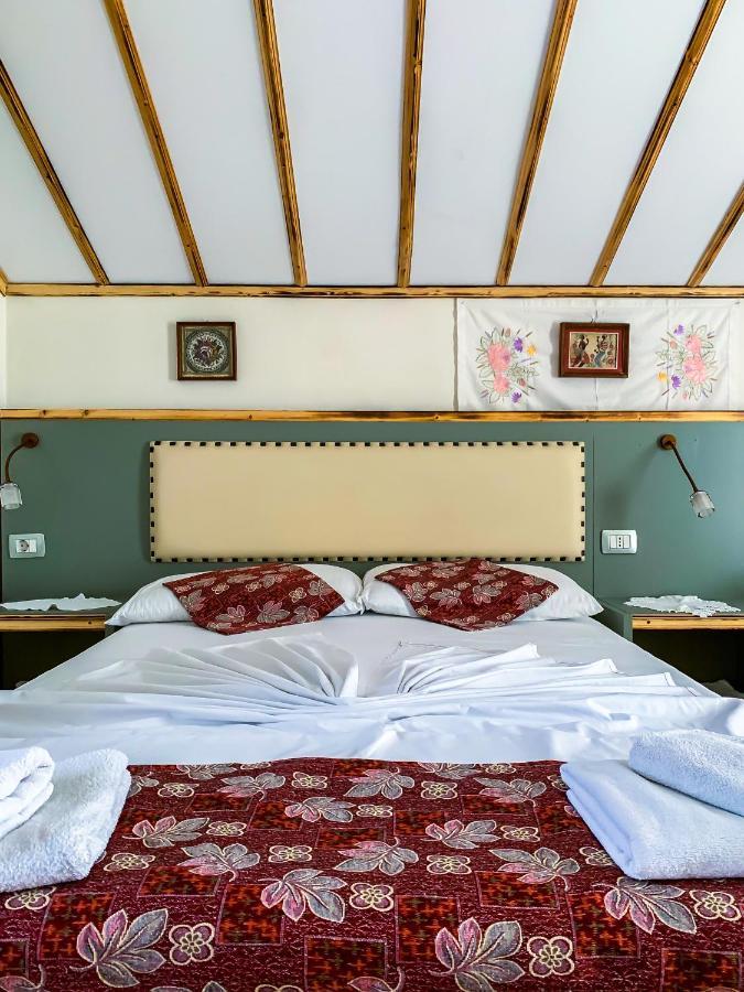 Oda'S Room Sarande Exterior photo